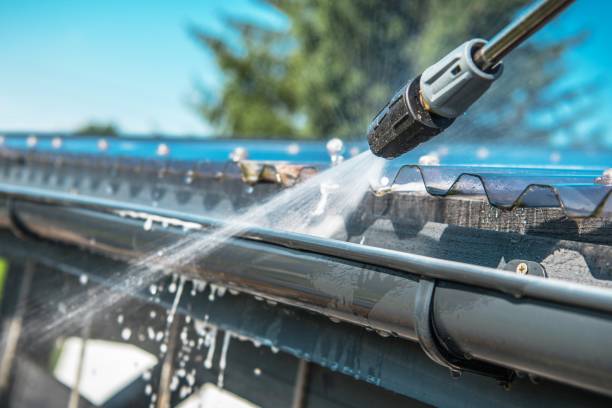 Best Commercial Building Pressure Washing  in East Freehold, NJ